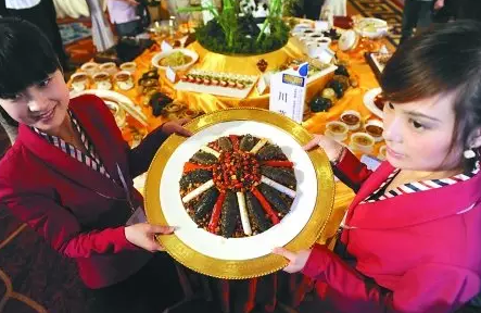 【支招】餐企如何從產(chǎn)品、服務(wù)、營(yíng)銷(xiāo)三方面突圍？|餐飲界