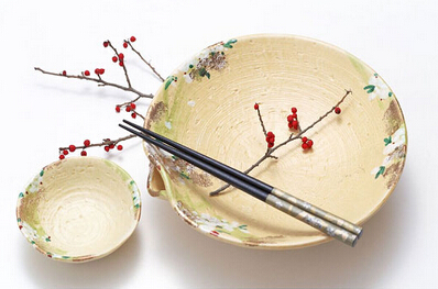 俏鳳凰、煲仔飯，那些開始挖掘中國(guó)傳統(tǒng)美學(xué)的餐飲!