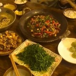 姑姑宴冒菜缺斤短兩，餐飲業(yè)菜量標(biāo)注缺失|餐飲界
