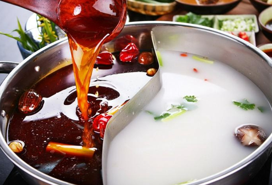 紅海一片的火鍋業(yè)，還有哪些機(jī)會(huì)和創(chuàng)新點(diǎn)？|餐飲界