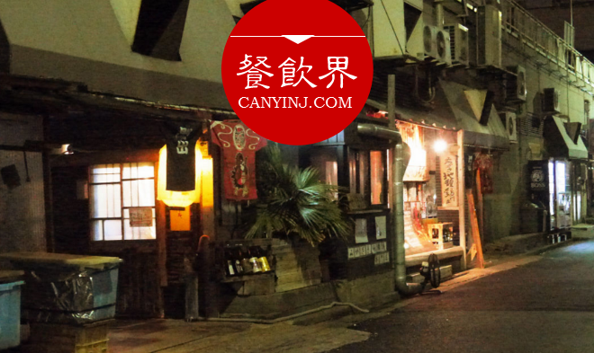 面臨消費升級、生意下滑、營銷乏力...這2家日本居酒屋的舉措引人深思！| 案例|餐飲界