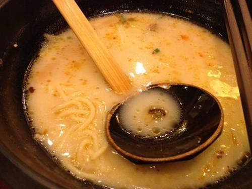 顧客在餐廳吃出異物，全套流程解決法|餐飲界