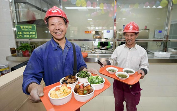 運(yùn)營(yíng)成本高、利潤(rùn)薄，社區(qū)食堂如何擺脫生存尷尬？|餐飲界