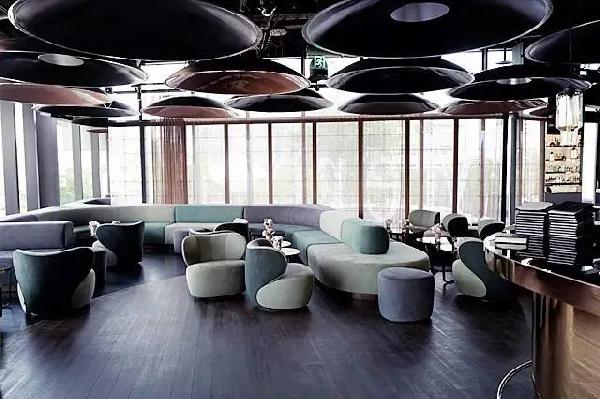 奔馳也開餐廳？奔馳全國第一家餐廳閃亮登場|餐飲界