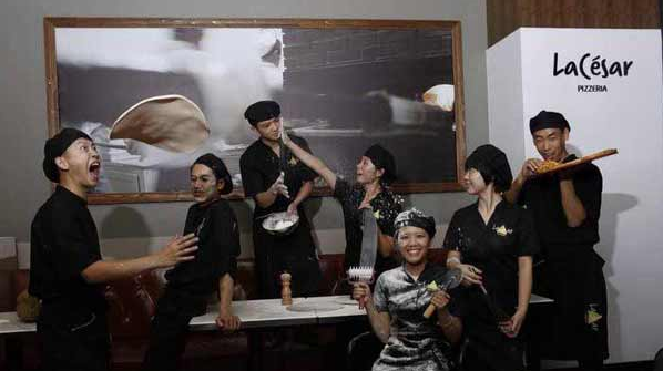 這8大趨勢(shì)，預(yù)示了2017中國(guó)餐飲的賺錢(qián)邏輯！|餐飲界