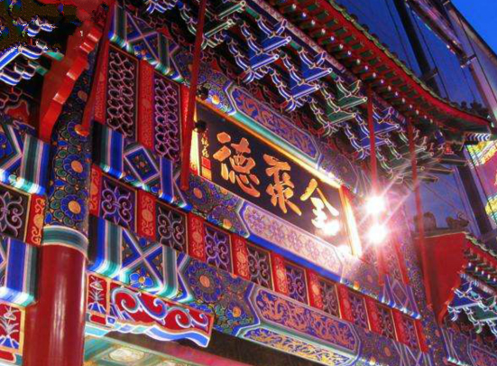 呷哺呷哺入局網(wǎng)紅茶大戰(zhàn)，百草味卻要破堅果產(chǎn)品同質(zhì)化僵局|餐飲界