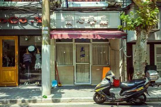 不讓“米其林”小店曇花一現(xiàn)！上海推進小餐飲“標準化管理”|餐飲界