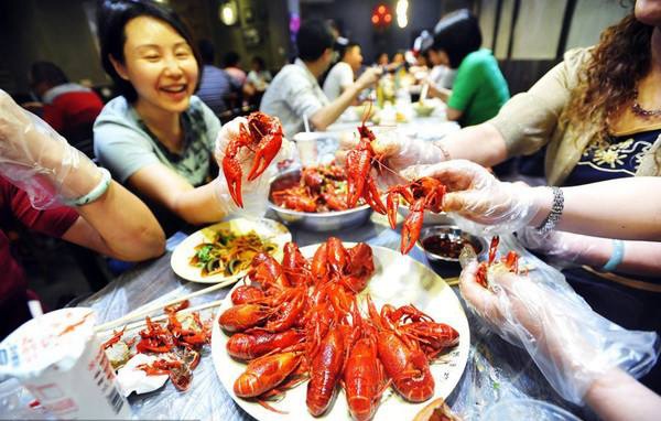 趨勢(shì)：2017年全國(guó)餐飲收入預(yù)計(jì)超3.9萬億元|餐飲界