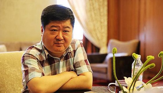 他靠4張餐桌起家15年成餐飲首富，今公司股票面臨拍賣或丟控制權(quán)|餐飲界
