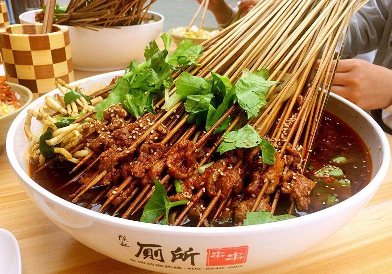 一年新開店8000+，市場(chǎng)峰值還沒(méi)到！串串正在井噴！|餐飲界