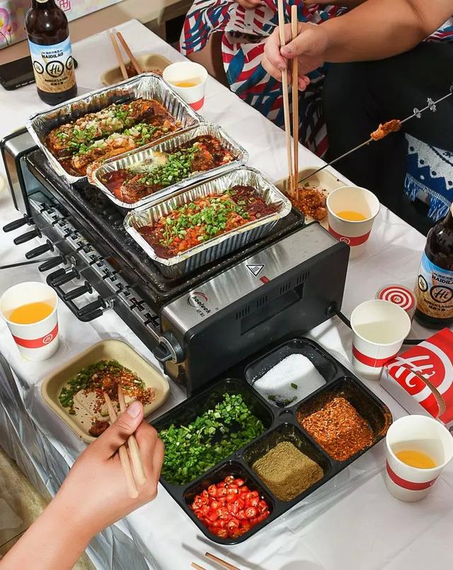 海底撈開始做燒烤外賣，你怎么看？|餐飲界