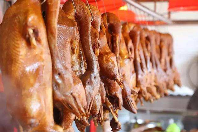 餐廳僅憑一款“爆品”就能成功上市！真的有可能嗎？|餐飲界