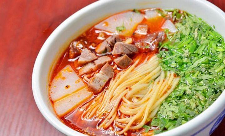 小吃物種大變革：這還是你認(rèn)識(shí)的蘭州拉面嗎？|餐飲界