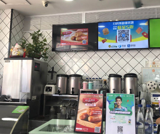 1分錢的烤腸帶來日均10w客流，賺吆喝不必賠本|餐飲界