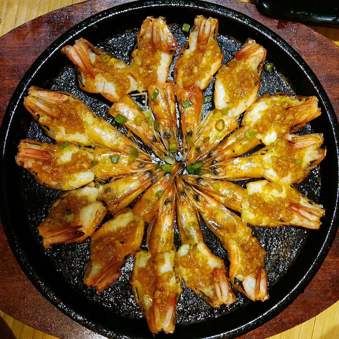餐飲大事件219期|星巴克中國試水15元早餐、茶顏悅色將在深圳開快閃店、店員因癡迷網(wǎng)絡(luò)賭博，竟綁架老板娘索要300萬|餐飲界