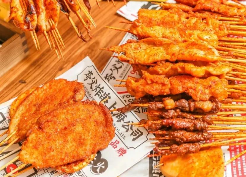 串串風口正勁！年賺一億的老板們背后竟是它|餐飲界