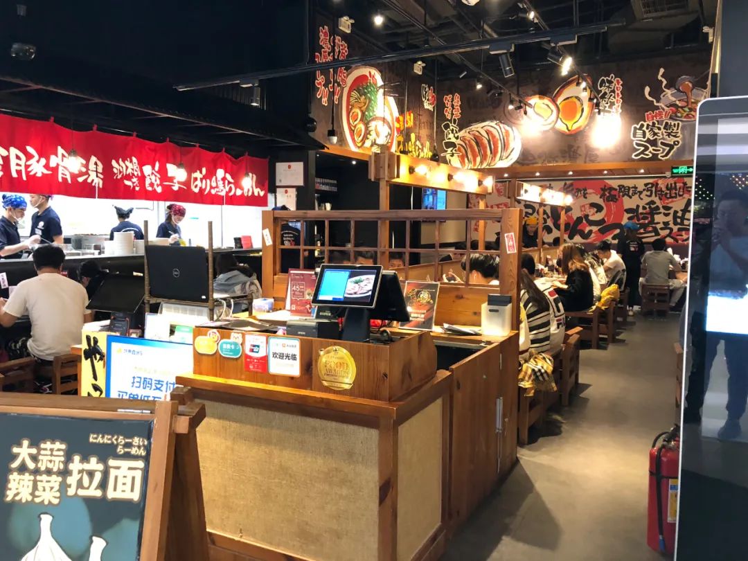 高速進(jìn)階的餐飲SaaS服務(wù)商們，誰了對(duì)商家的“味”？|餐飲界