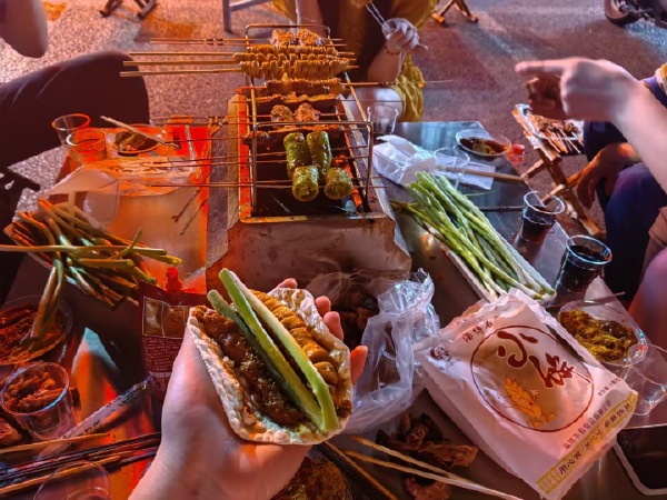 淄博燒烤火爆全網(wǎng)，熱度過后還剩什么？|餐飲界