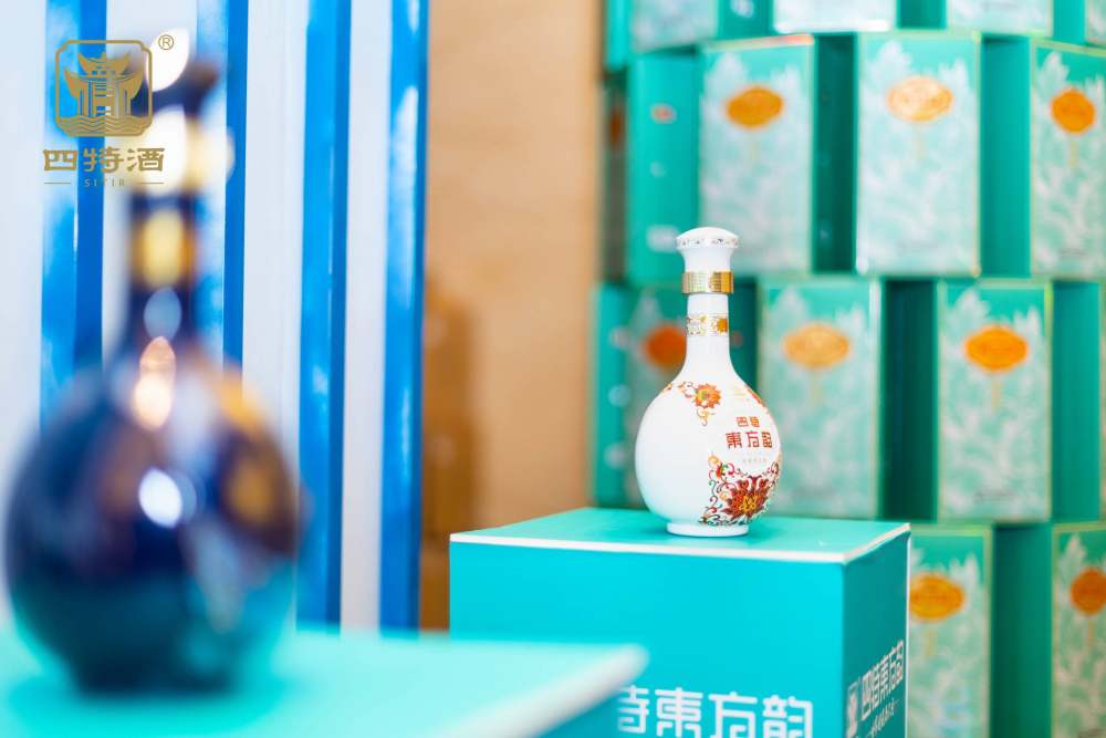 探秘豐富多彩的江西春節(jié)習(xí)俗，品味四特酒里的家鄉(xiāng)味|餐飲界