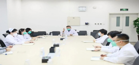 人民醫(yī)院為人民，市二院舉全院之力保障醫(yī)療救治，牢守生命防線！