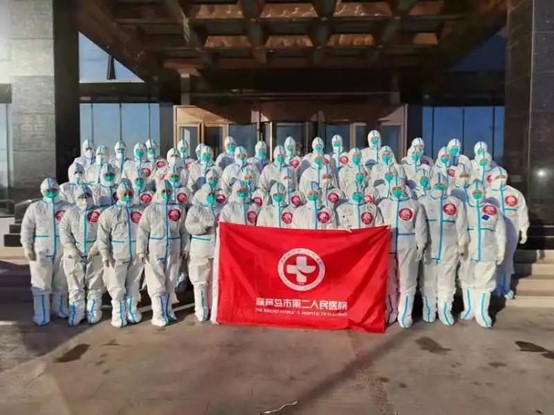 戰(zhàn)疫一線|6萬人次，市二院核酸采樣醫(yī)療隊(duì)支援綏中的第24天！(圖12)